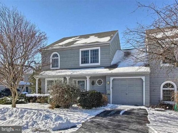 240 CRESCENT DRIVE, HERSHEY, PA 17033