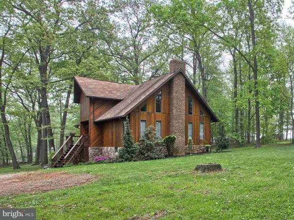 1105 FAWN GROVE ROAD, NEW PARK, PA 17352