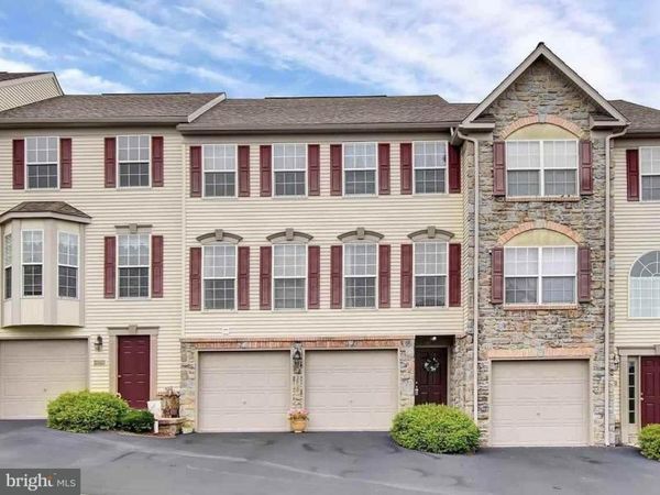 2630 SULTAN SUPREME WAY, YORK TWP, PA 17402