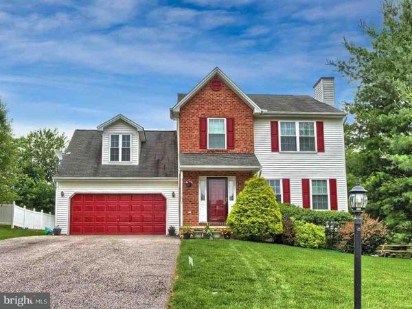 59 LEE STREET, STEWARTSTOWN, PA 17363