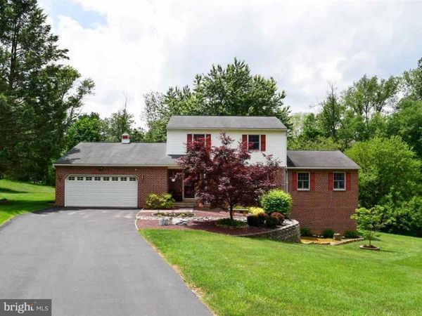 24 DICKINSON COURT, NEW FREEDOM, PA 17349