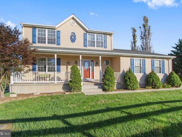 495 THRONE ROAD, FAWN GROVE, PA 17321