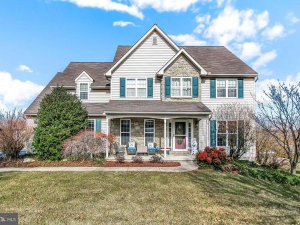 11 FERNDALE ROAD, SEVEN VALLEYS, PA 17360
