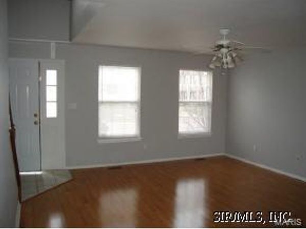 2733 BROOKMEADOW, Belleville, IL 62221