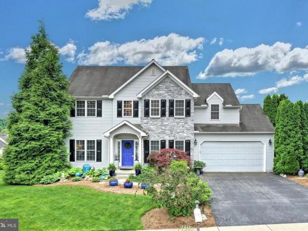 112 WOODLAND DRIVE, JACOBUS, PA 17407