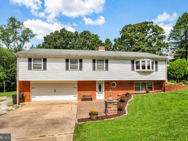 1791 EMERALD AVENUE, YORK, PA 17408