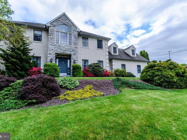 120 KREIDLER AVENUE, YORK, PA 17402