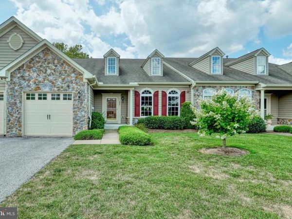 972 STREAM VIEW LANE, YORK, PA 17403