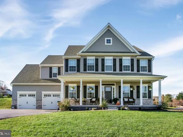 16 GREENVIEW DRIVE, SHREWSBURY, PA 17361