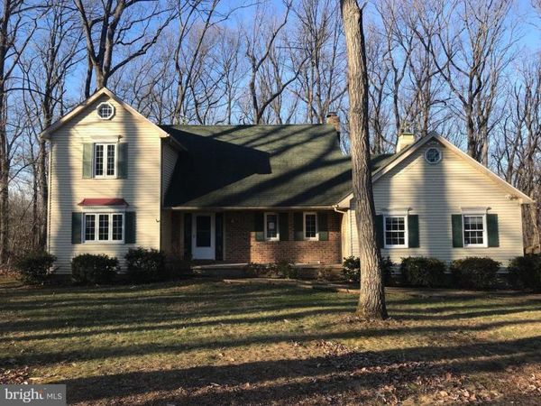408 OAKWOOD ROAD, NEW FREEDOM, PA 17349