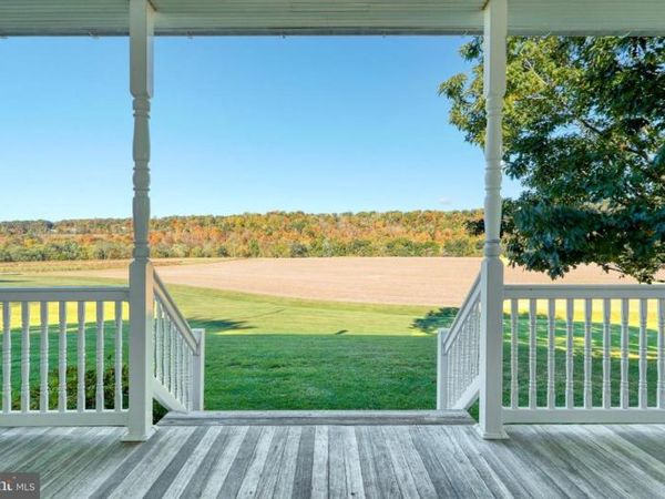 6801 BLUEBIRD LANE, DOVER, PA 17315