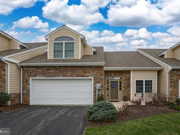 2922 HALSTEAD LANE, YORK, PA 17404