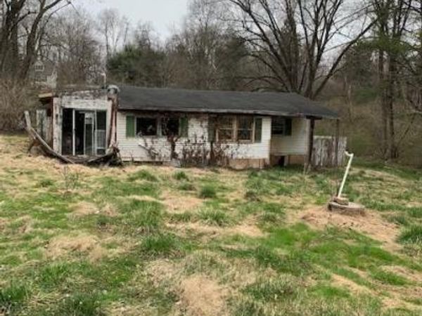 73 and 85 N WHITE PINE TRAIL, DELTA, PA 17314