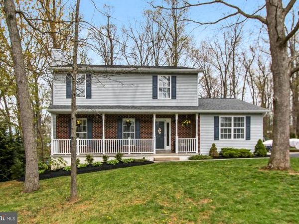 77 WOODLAND DRIVE, SHREWSBURY, PA 17361