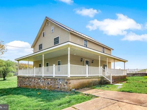 276 SUNNY HILL ROAD, MIDDLEBURG, PA 17842