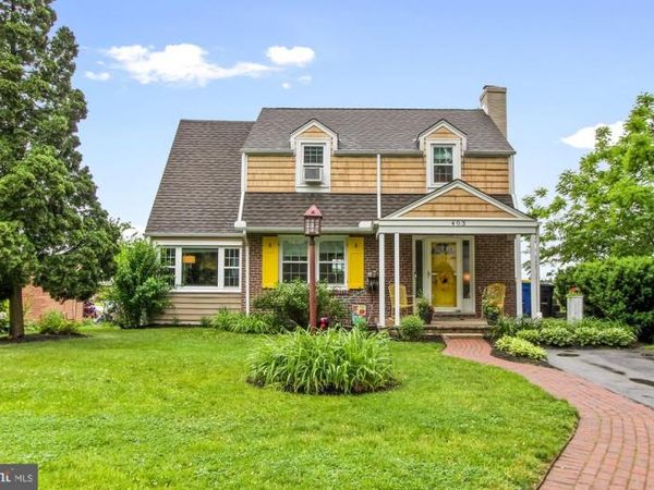 403 CRESTON ROAD, YORK, PA 17403