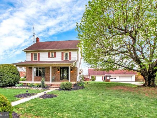 16531 CROSS ROADS AVENUE, STEWARTSTOWN, PA 17363