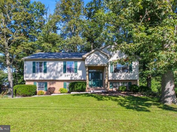 145 REYNOLDS MILL ROAD, YORK, PA 17403