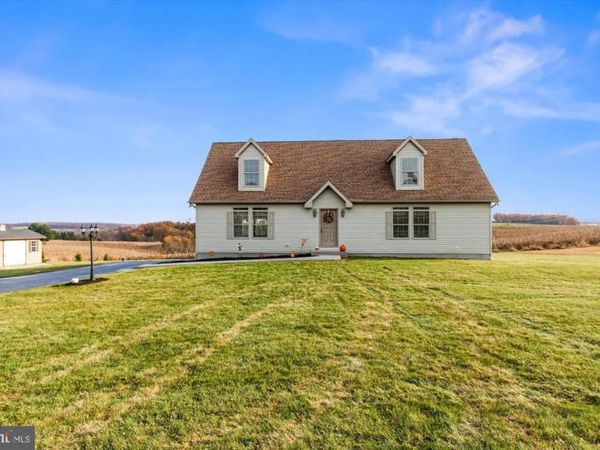 19925 HAUGH ROAD, STEWARTSTOWN, PA 17363