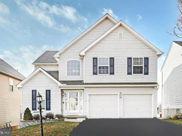 390 STABLEY LANE, WINDSOR, PA 17366