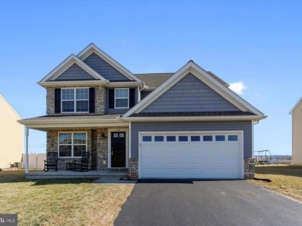 95 ANDREW DRIVE, YORK, PA 17404