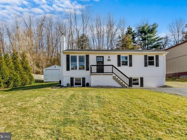 10951 ROCKVILLE ROAD, GLEN ROCK, PA 17327