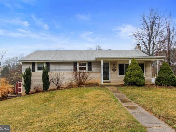 360 FREDERICK DRIVE, DALLASTOWN, PA 17313
