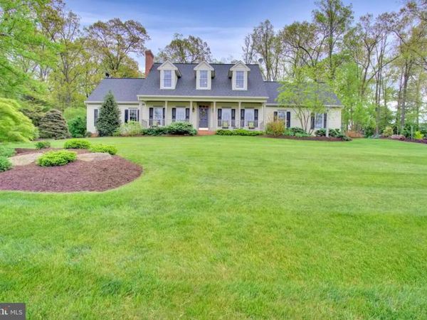 505 HAMETOWN ROAD, GLEN ROCK, PA 17327