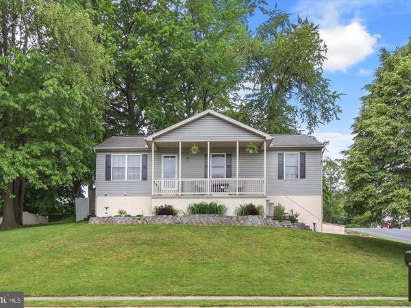 100 BOXWOOD ROAD, MANCHESTER, PA 17345