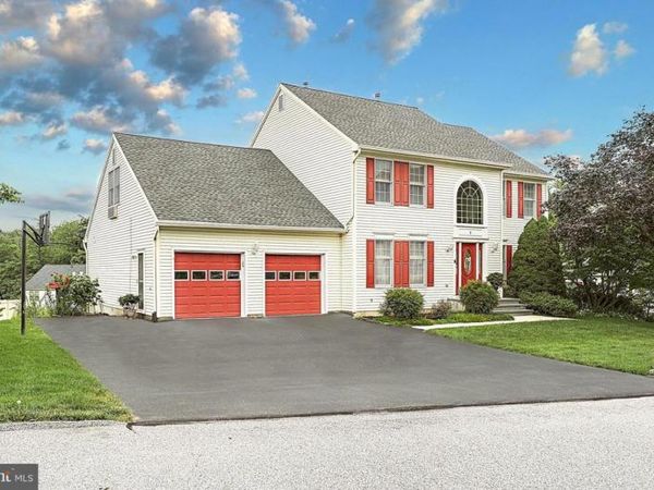 4 JOHN RANDOLPH DRIVE, NEW FREEDOM, PA 17349