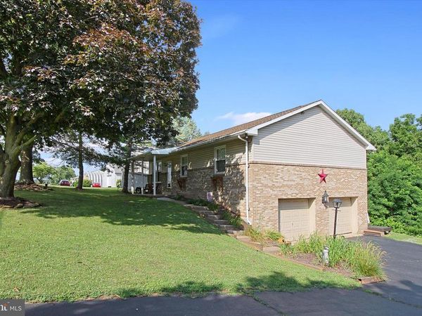 2184 CRALEY ROAD, WINDSOR, PA 17366