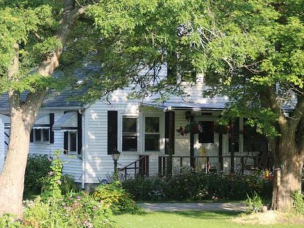 2647 Troy Road, Springfield, OH 45504