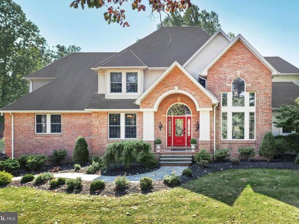 4578 SPORTSMAN CLUB ROAD, SPRING GROVE, PA 17362