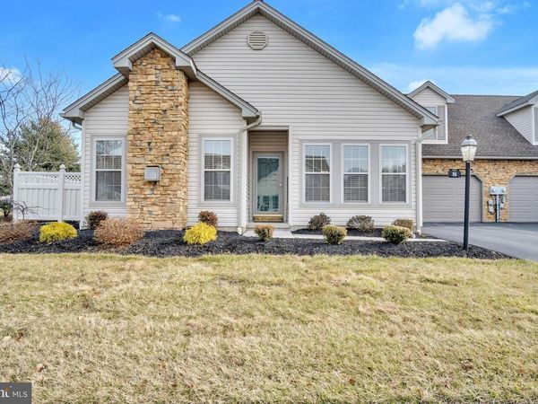 8 WETHERSFIELD DRIVE, NEW FREEDOM, PA 17349