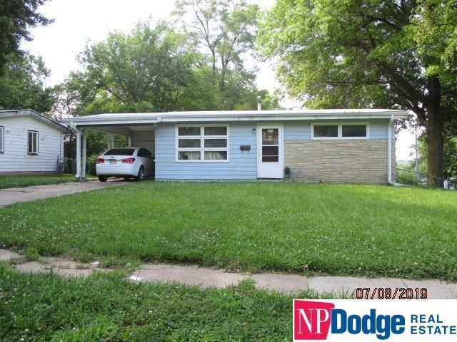 4437 Vernon Avenue, Omaha, NE 68111