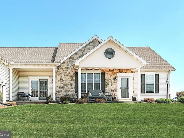 143 S ALPINE DRIVE, Unit 3B, YORK, PA 17408