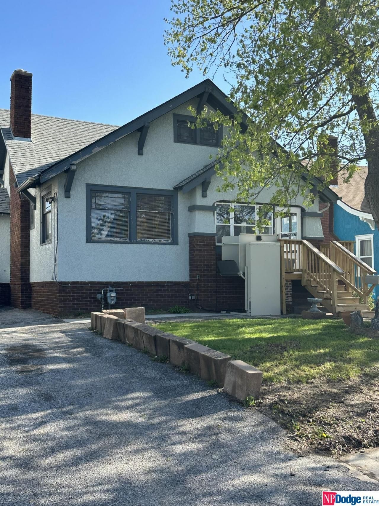 2421 Bauman Avenue, Omaha, NE 68112