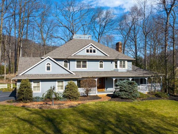 1985 HIGH ROCK LANE, YORK, PA 17406