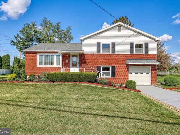 65 KENSINGTON DRIVE, CAMP HILL, PA 17011