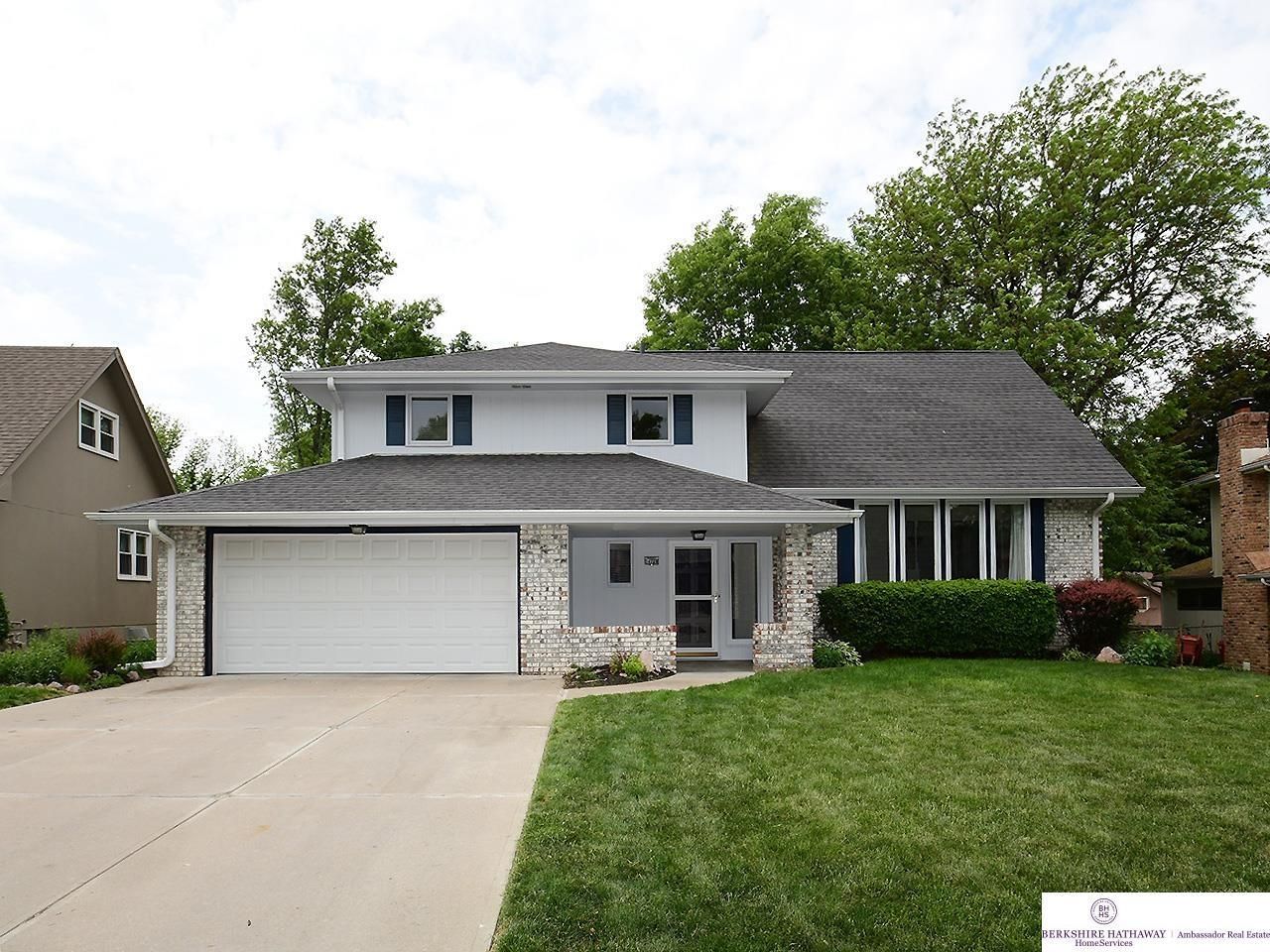 14729 Harvey Oaks Avenue, Omaha, NE 68144