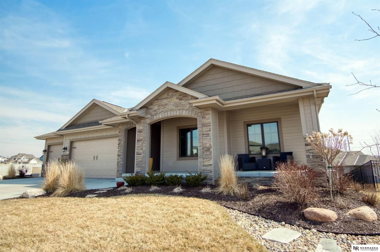 4407 N 189th Street, Omaha, NE 68022