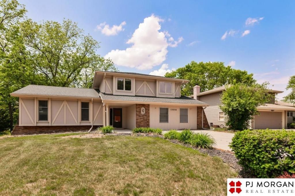 13004 S 35th Street, Bellevue, NE 68123