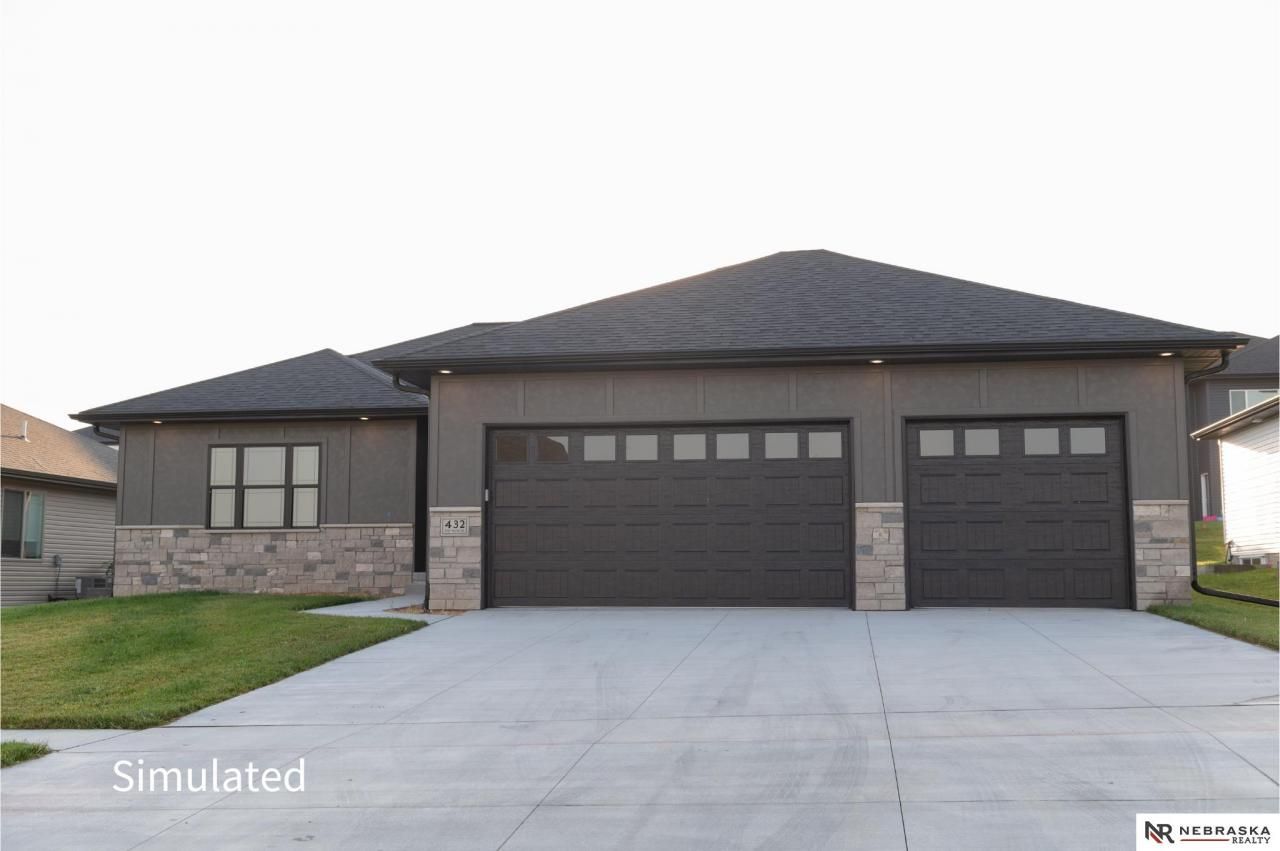 3316 N 93rd Street, Lincoln, NE 68507