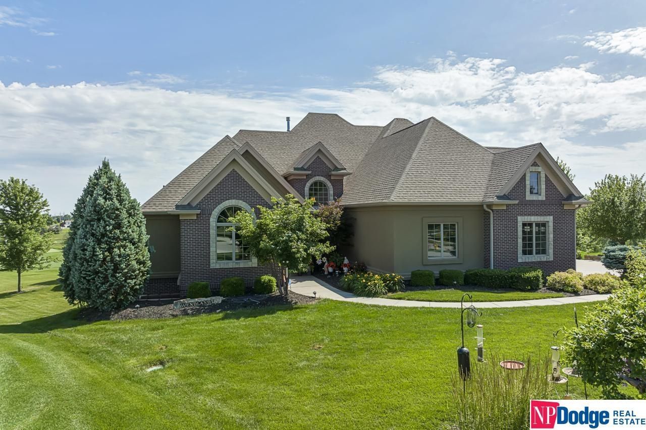 10710 S 168 Avenue, Omaha, NE 68136