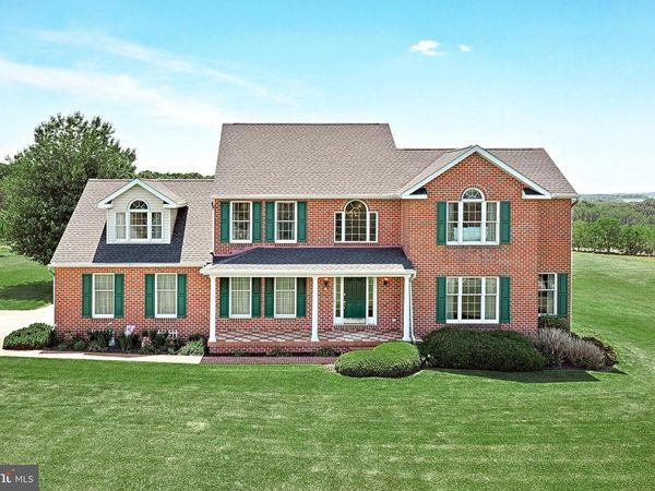 7958 YELLOW CHURCH ROAD, SEVEN VALLEYS, PA 17360