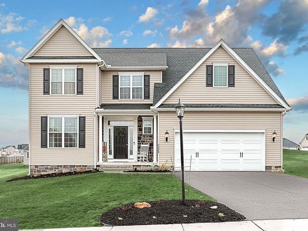 1320 MAPLE LANE, HANOVER, PA 17331