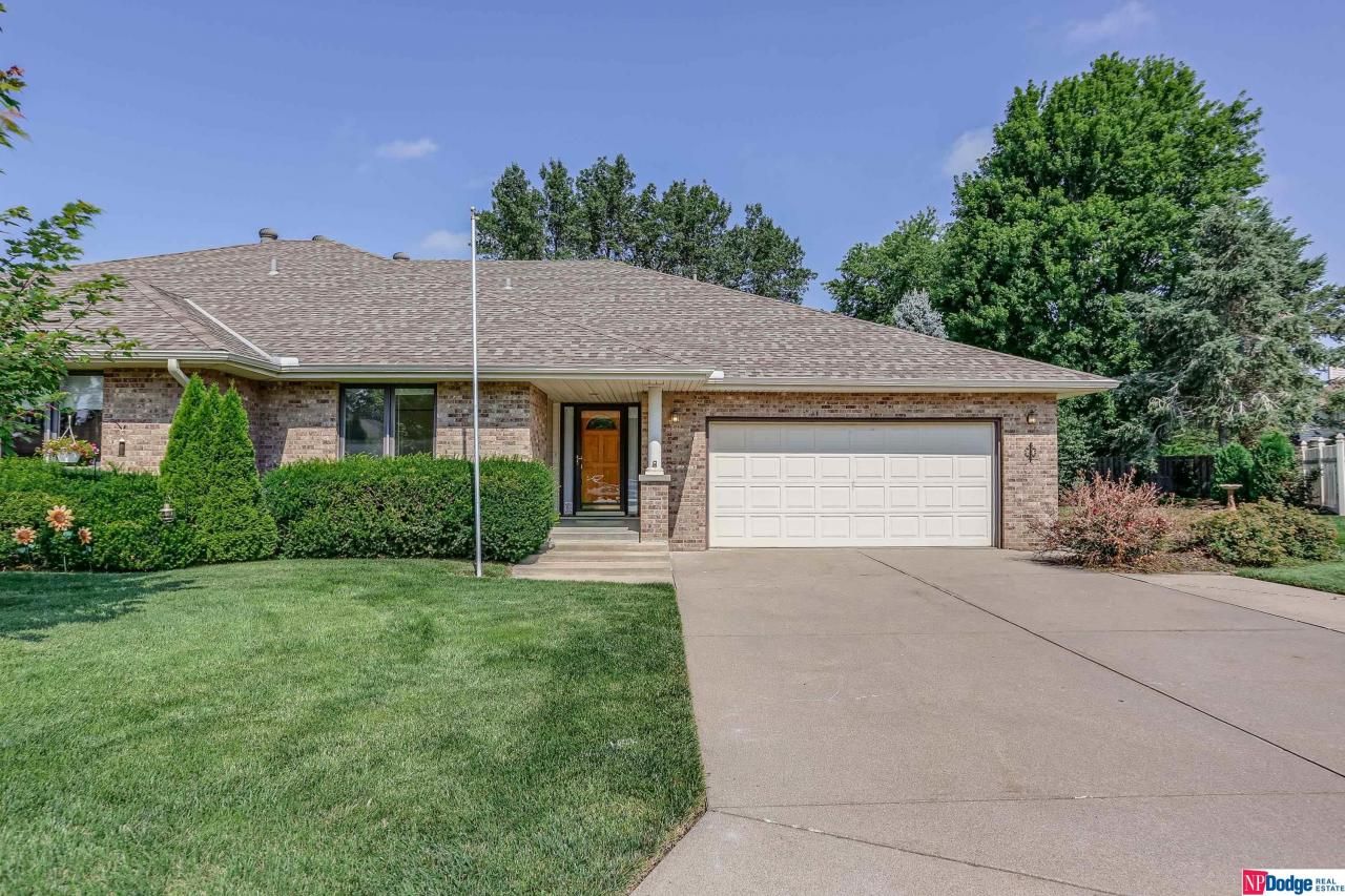 2038 Arbor Circle, Blair, NE 68008