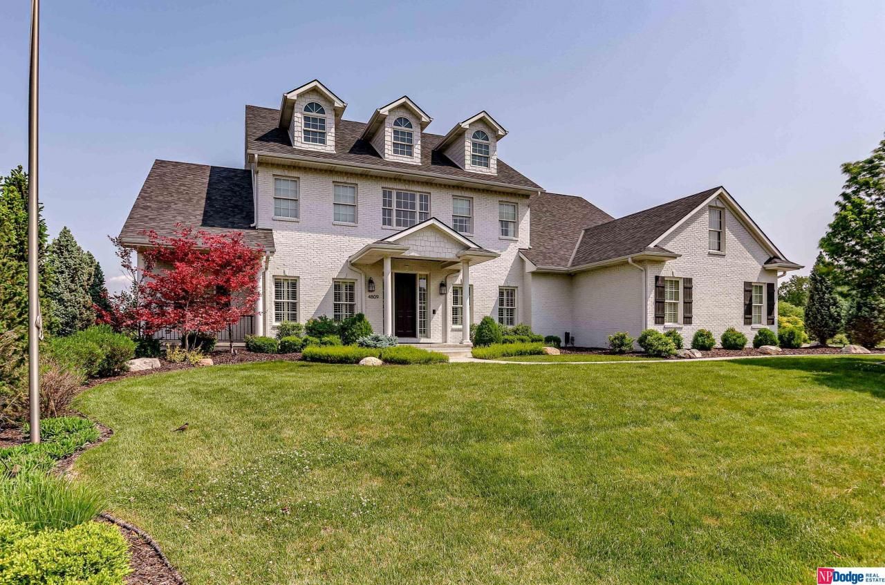 4809 S 236 Circle, Elkhorn, NE 68022