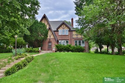 307 S Happy Hollow Boulevard, Omaha, NE 68132