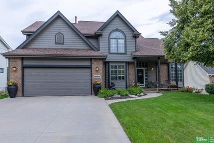 17802 Monroe Street, Omaha, NE 68135